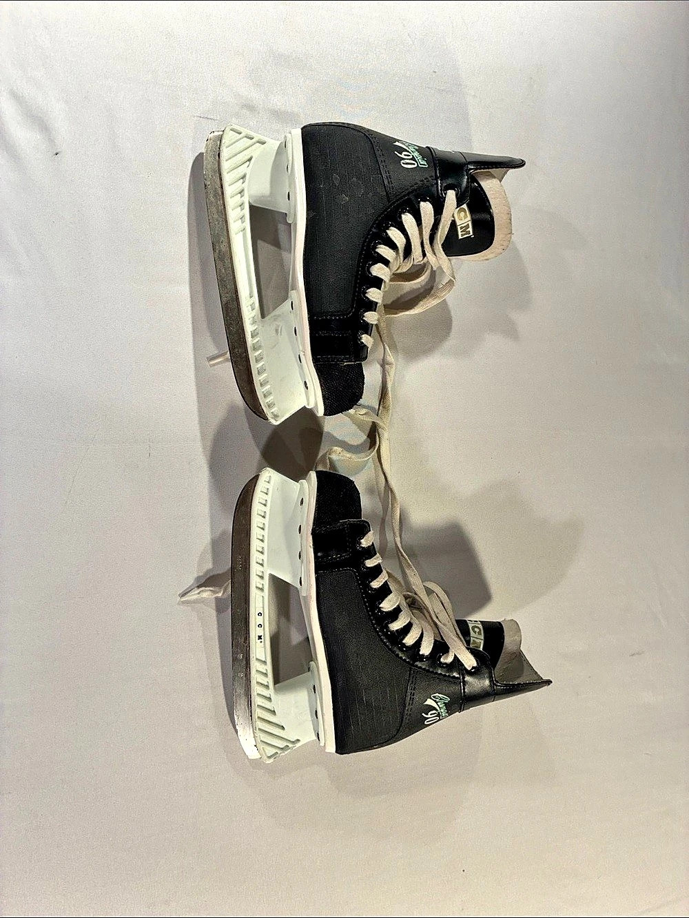 CCM 90 Vintage Ice Hockey Skates Black & White